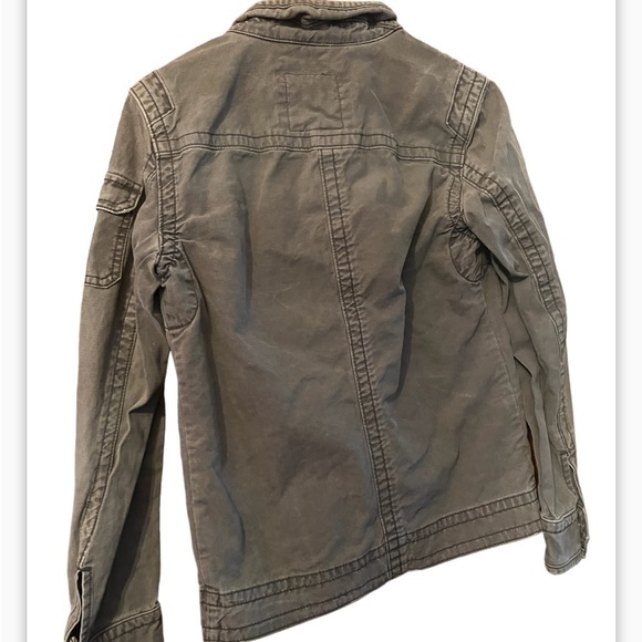 Authentic Fossil Distressed Greg Denim Jacket Zip Sz S Long Sleeve Casual - Picture 2 of 9